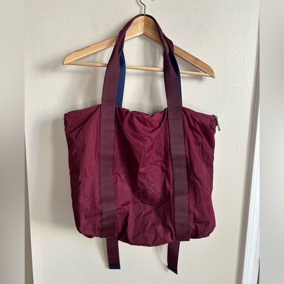 Stella McCartney X Adidas Yoga Gym Bag in Maroon, Dark Blue & Vista Grey - Picture 9 of 12